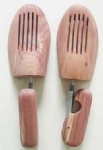 Wooden shoe trees